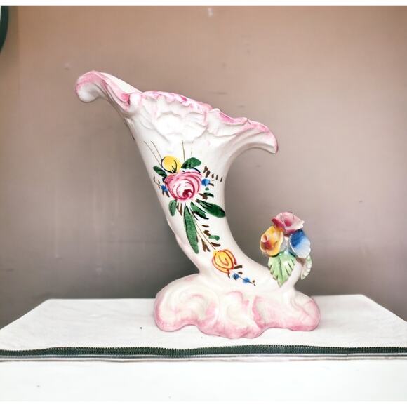 Vintage Italian Hand-painted Cornucopia Vase Numbered 760/159 Italy Floral - Picture 3 of 5